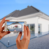 REFLEXA-WERKE: Sonnenschutz virtuell am eigenen Haus testen