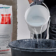 Hochweißer Sanierschnellputz für salzgeschädigtes Mauerwerk