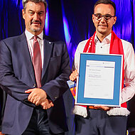Bester Jungmeister im Fliesen-, Platten- und Mosaikleger-Handwerk in Oberfranken ausgezeichnet
