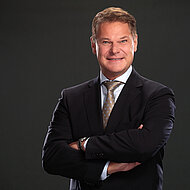 FLEX: Auszeichnung mit dem Top 100-Siegel