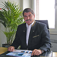 IVH: Dr. Hartmut Schönell verstorben