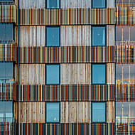 ArGeTon: Attraktives Farbenspiel mit Terracotta-Stäben