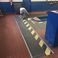 Sicheres Fundament für Lichtprüfungs-Anlage