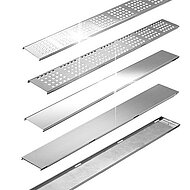 Ultraflaches Duschboard mit Rinnenablauf für bodengleiche Duschen 