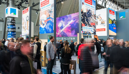 Verlässlichkeit trifft Praxisnähe 