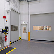 Druckstabile Tore für die Produktion im Reinraum