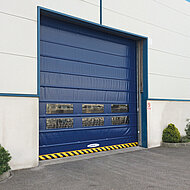 Novoferm: Neues Schnelllauftor »NovoFold« präsentiert