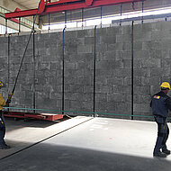 Wirtschaftlicher bauen mit vorgefertigten Wandtafeln