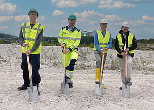 PV-Anlage im Steinbruch Hannover