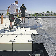 Sichere Flachdächer mit System