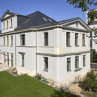 Hamberger Flooring: HARO stattet Behr`sche Villa mit Stabparkett aus 