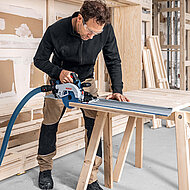 Sägen mit Präzision und sicherem Gefühl