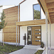 Design, Komfort und Sicherheit_ Haustüren aus Holz als Verbindung zur Natur