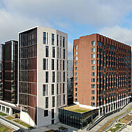 Hagemeister: Fassadenansicht mit Faltenwurf