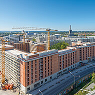 Schlagmann: Massive Ziegelkonstruktion mit wärmedämmendem Vulkangestein