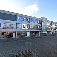 Ardex: Rezept gegen Magenknurren: neuer Boden für die Schulmensa – mit effizienten System-Lösungen