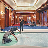 Uzin Utz: 400 m2 Foyerboden bei laufendem Betrieb renoviert