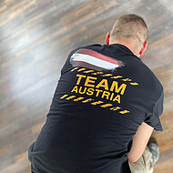 PALLMANN: Portrait EDEL Bodendesign