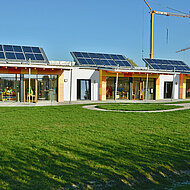 Leipfinger-Bader: Ökologisch und wohngesund – Kindergarten aus Ziegel-Holz-Hybrid-Baustoff