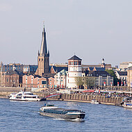Caparol: Denkmalgerechter Anstrich für ein Düsseldorfer Wahrzeichen