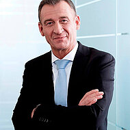 Uwe Henning ist neuer Marketingdirektor des Betonsteinelemente-Herstellers