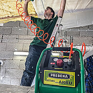 PREBENA: Kompakter Kompressor,  mobil einsetzbar 