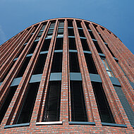 Wienerberger: Unterschiedlich gerasterter Klinker als Strukturelement