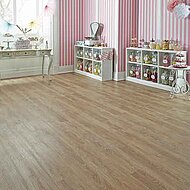 Mit einem Schlag zum Vollsortimenter im LVT-Markt