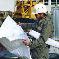 BÖCK: Schutzhüllen verlängern Haltbarkeit von Bauplänen