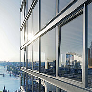 Raumhohe, schwere Fenster leicht und sicher bedienen