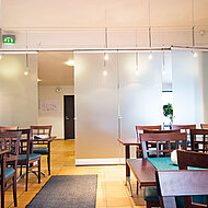 Lumon: Offene Raumgestaltung mit verstellbaren Glasinnenwänden