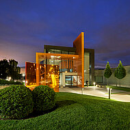 Schl&uuml;ter-Systems verl&auml;ngert Angebot &bdquo;Partner helfen Partnern&ldquo;