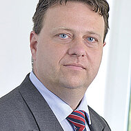 Welches Fahrgerüst darf’s denn sein? Was vor dem Kauf einer fahrbaren Arbeitsbühne bedacht werden sollte