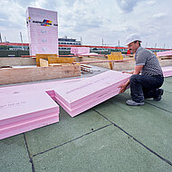 AUSTROTHERM: Wärmedämmung im Großformat