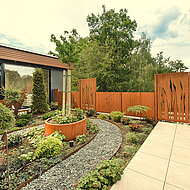 Firestone: Gründach-Umnutzung ohne Dachbahntausch