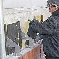 Fassadendämmplatte an Deutschlands größtem Schulkomplex eingesetzt