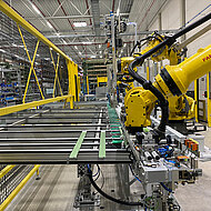 Neues Bearbeitungszentrum bei Lakal in Betrieb genommen