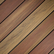 Tropisches Edelholz-Design trifft moderne WPC-Dielen