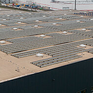 Lakal erweitert Photovoltaik-Anlage auf Produktionshalle 