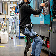 noonee: Ein gesunder Mix aus Sitzen, Stehen und Gehen