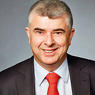 Dr. Markus Warncke als Finanzvorstand bestätigt