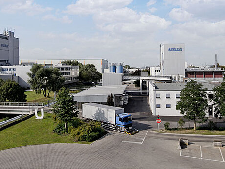 UZIN UTZ: Gelungener Stabwechsel im Familienunternehmen - Neue Führungsgeneration setzt Erfolgsstrategie fort