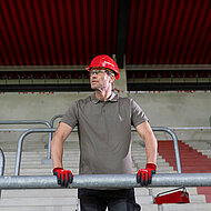 fischerwerke: Kraftbolzen auf dem Handelsspielfeld