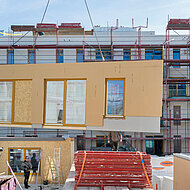 GUTEX: Fensteranschlüsse mit Implio vorfertigen