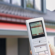 Selve: Markisenantrieb mit integrierter Wind-Sensorik