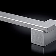 Griffing: Was sind die Vorteile von Edelstahl Türgriffen für Außentüren?