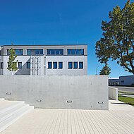 Die Farben Greige und Rost setzen spannende Akzente bei Züblin 