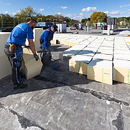 puren: Warm, sicher und belastbar - Flachdach des Bayerischen Rundfunks