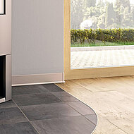 alferpro®: Zeigt Profil am Boden und an der Wand 