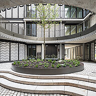 HeidelbergCement: Weißer Architekturbeton in München